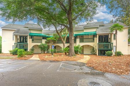 208 Westlake Court