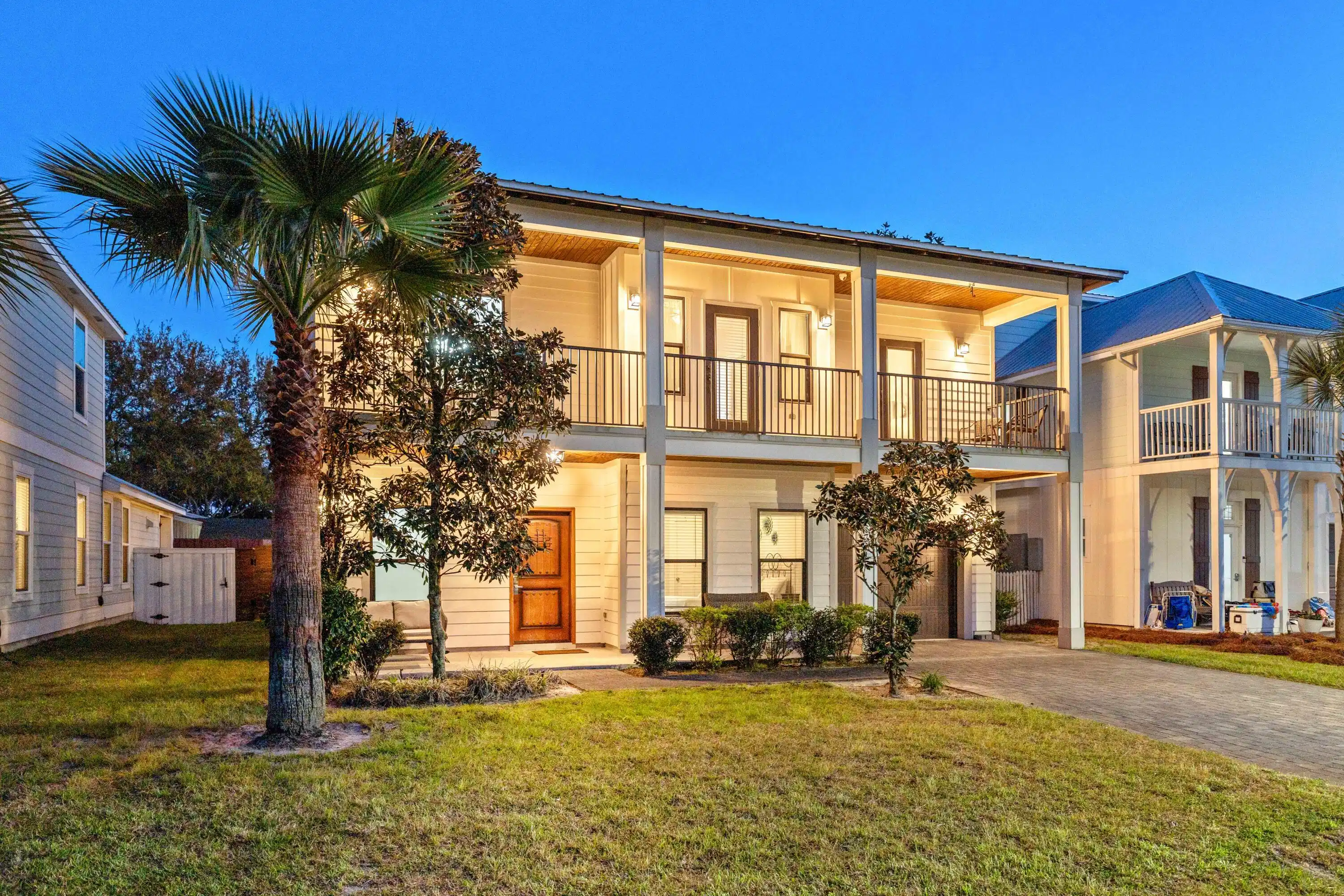 Image 1: 50 Walton Dr