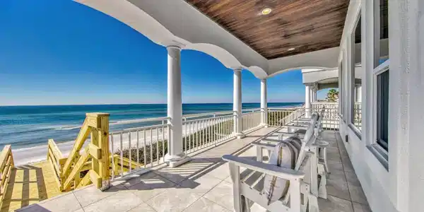 Image 2: 2nd Floor Balcony