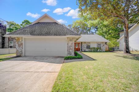 1237 Rhonda Drive
