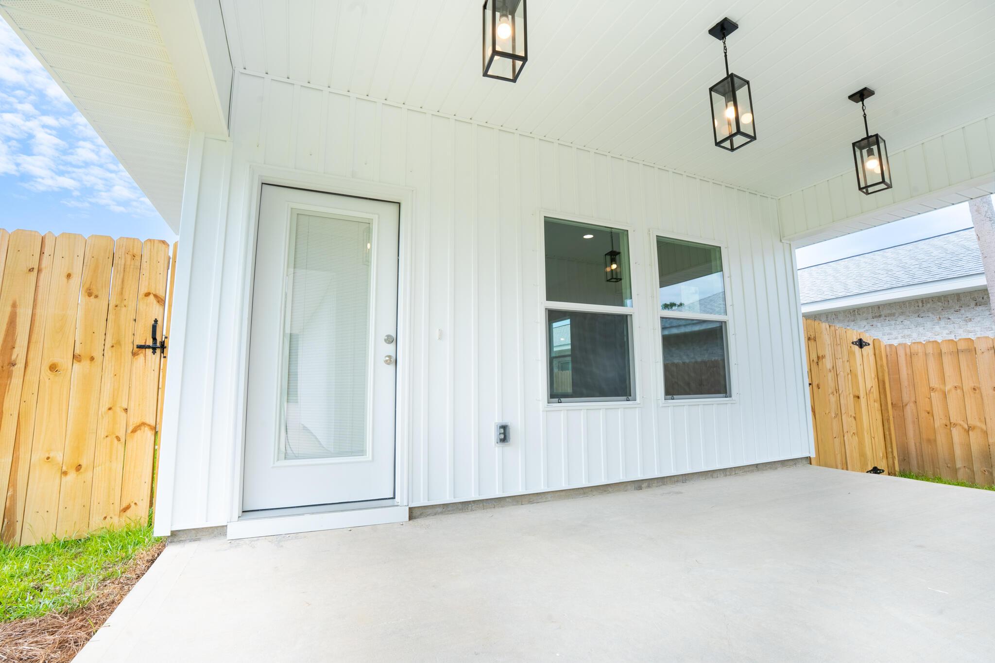 Image 2: 110_Sencond_Ave-03