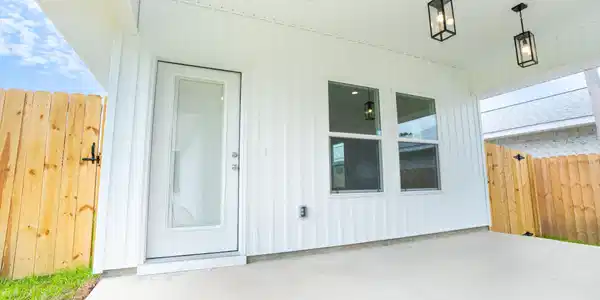 Image 2: 110_Sencond_Ave-03