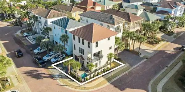 4821 Ocean Boulevard