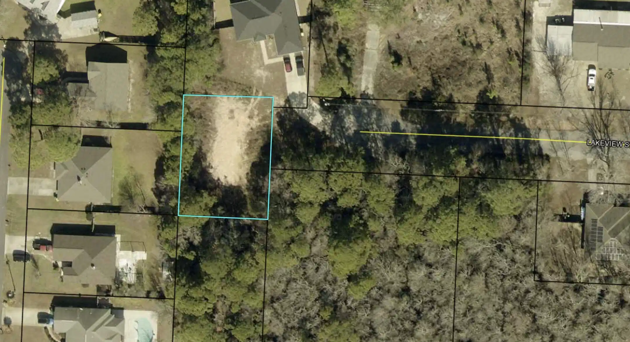Image 1: Lakeview St