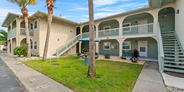 Image 2: Exterior Front