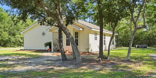 Image 2: Front of Home