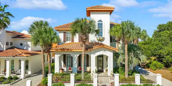 286 Rue Caribe