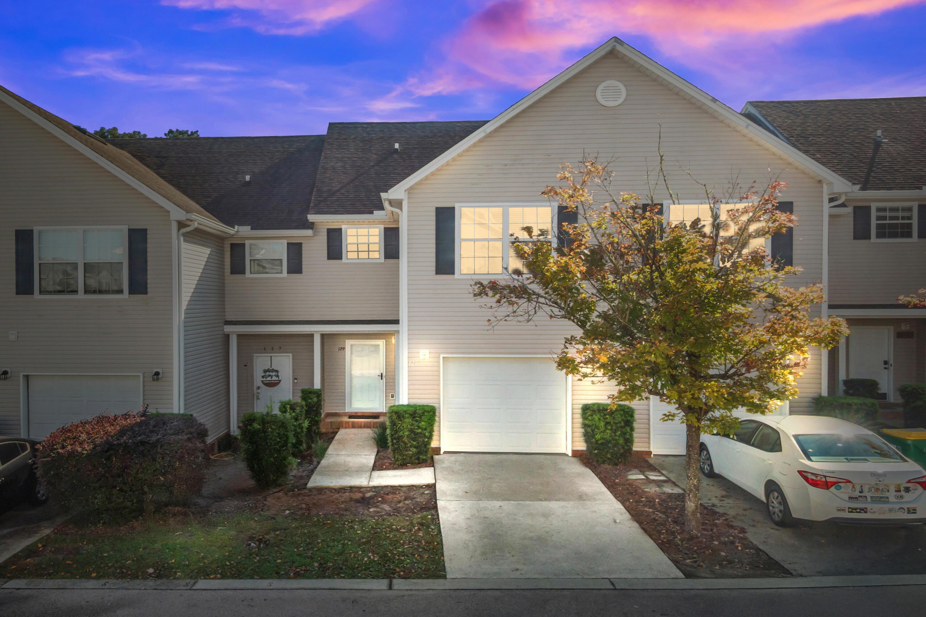 Image 1: Front Elevation