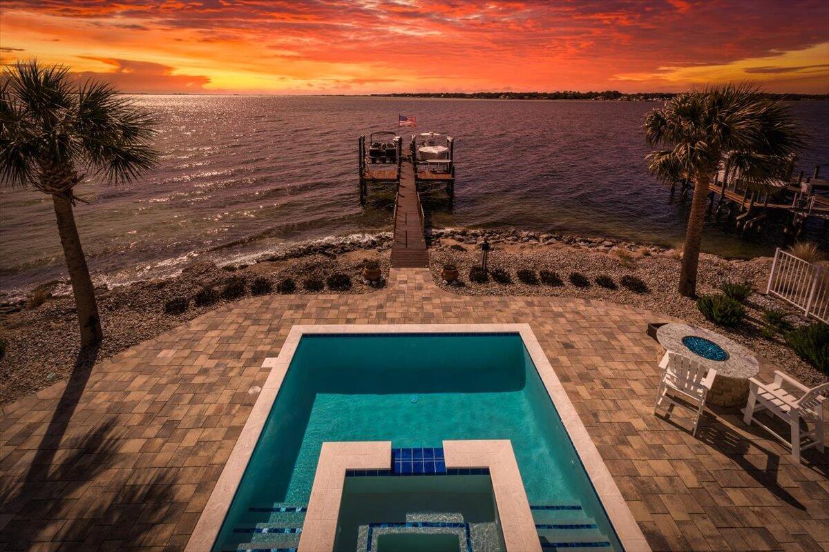 Image 2: 10-20140614_7590-Gulf-Blvd_drn-twi_001