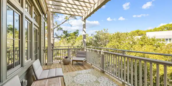1640 E County Highway 30A