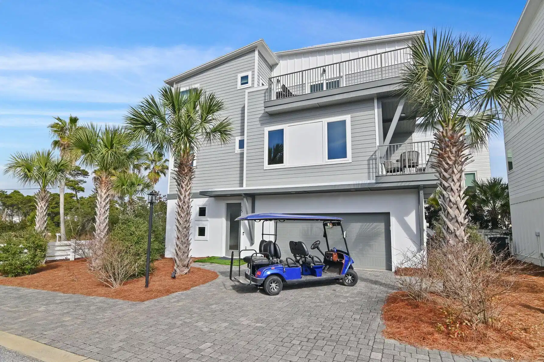 Image 1: 15 Seaview Drive