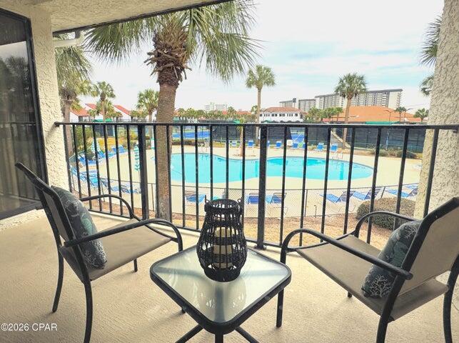 Image 1: Pool & Palm Villa 2713