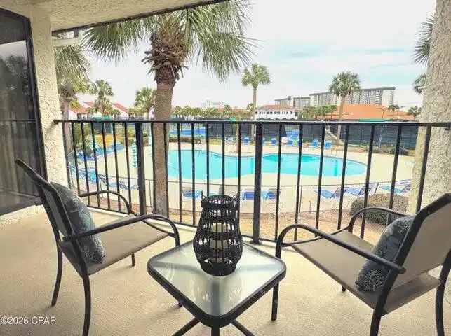 Image 1: Pool & Palm Villa 2713