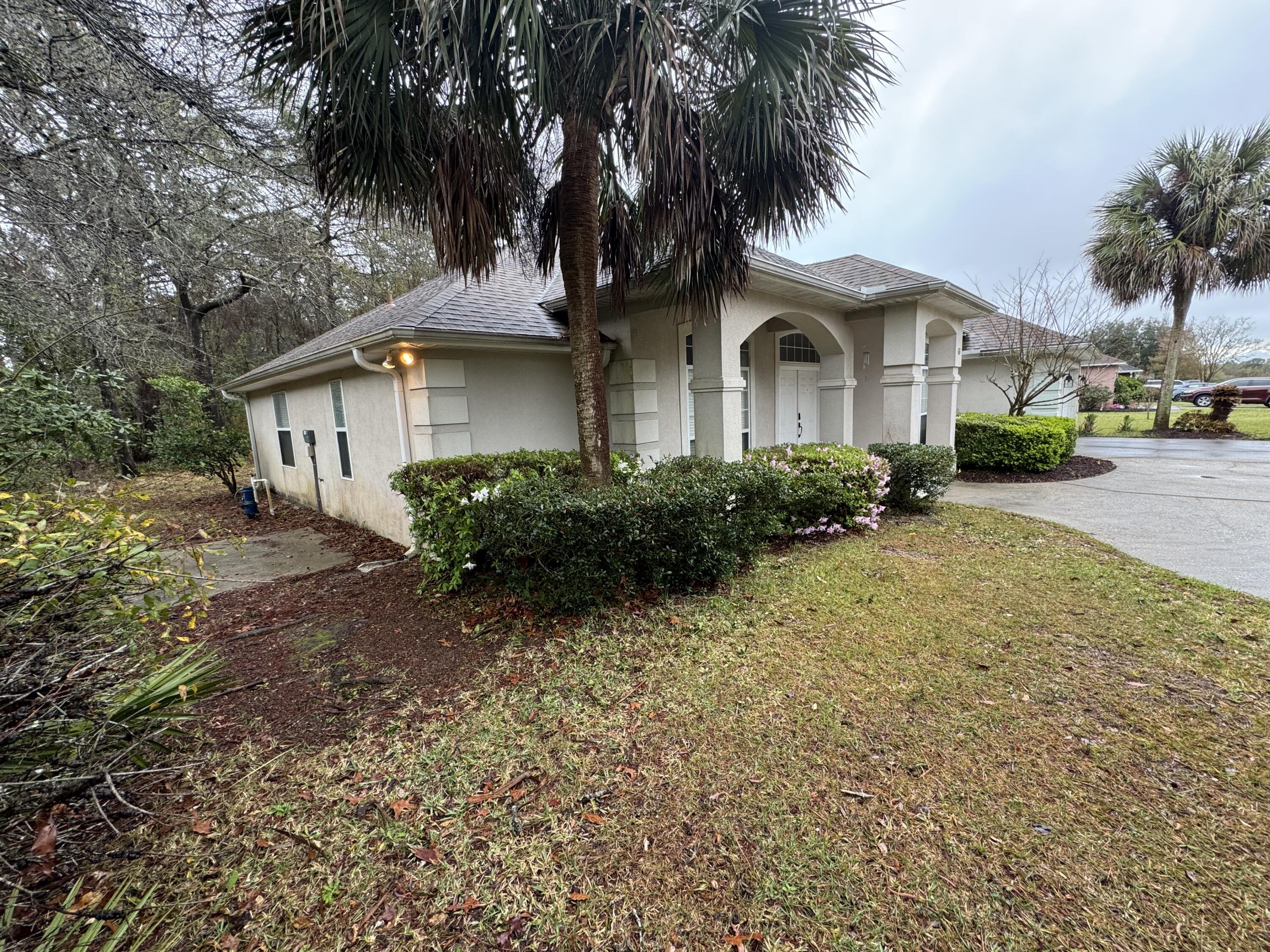 Image 2: Left Angled View