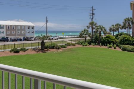 2076 Scenic Gulf Drive