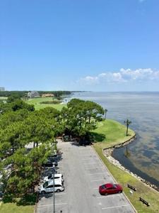 200 N Sandestin Boulevard