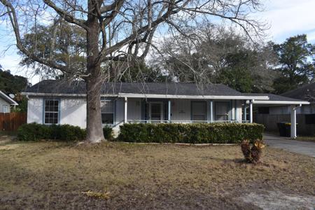 117 NW Baker Avenue