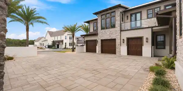 Image 4: 75 N Southern Cross MLS 3