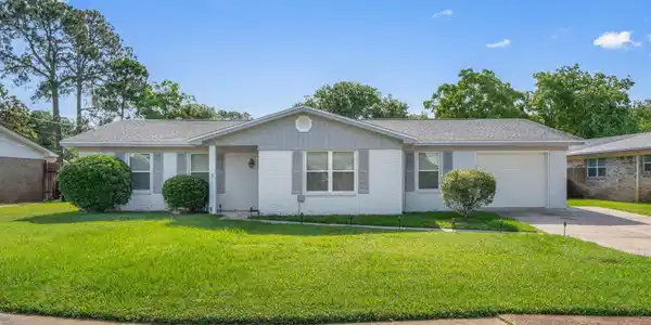 153 Brewer Circle