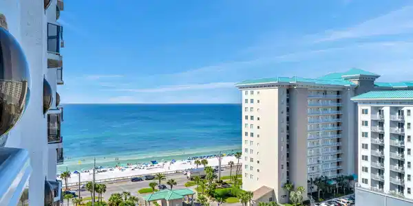 1096 Scenic Gulf Drive