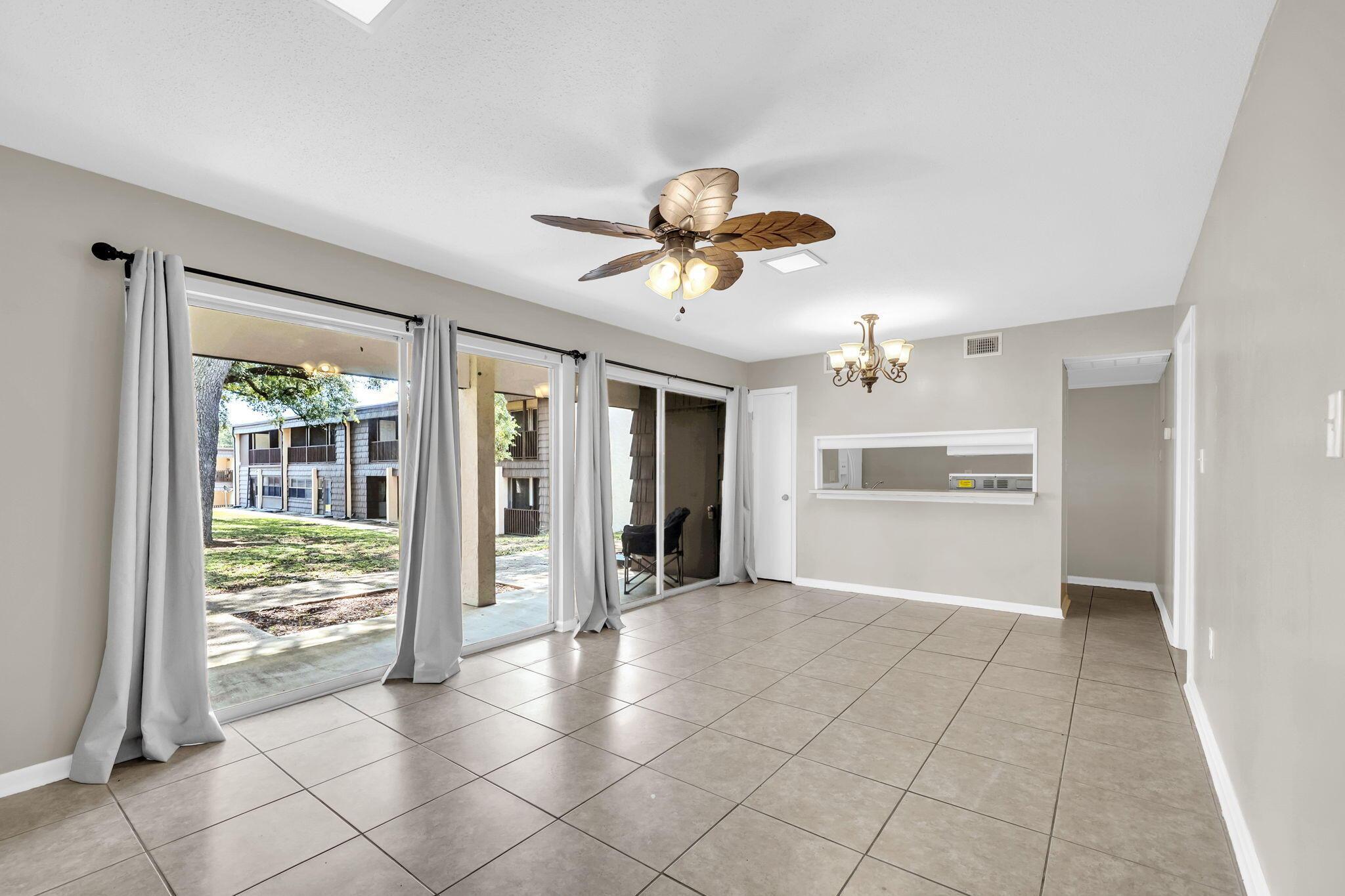 Image 3: 3-web-or-mls-DSC06314
