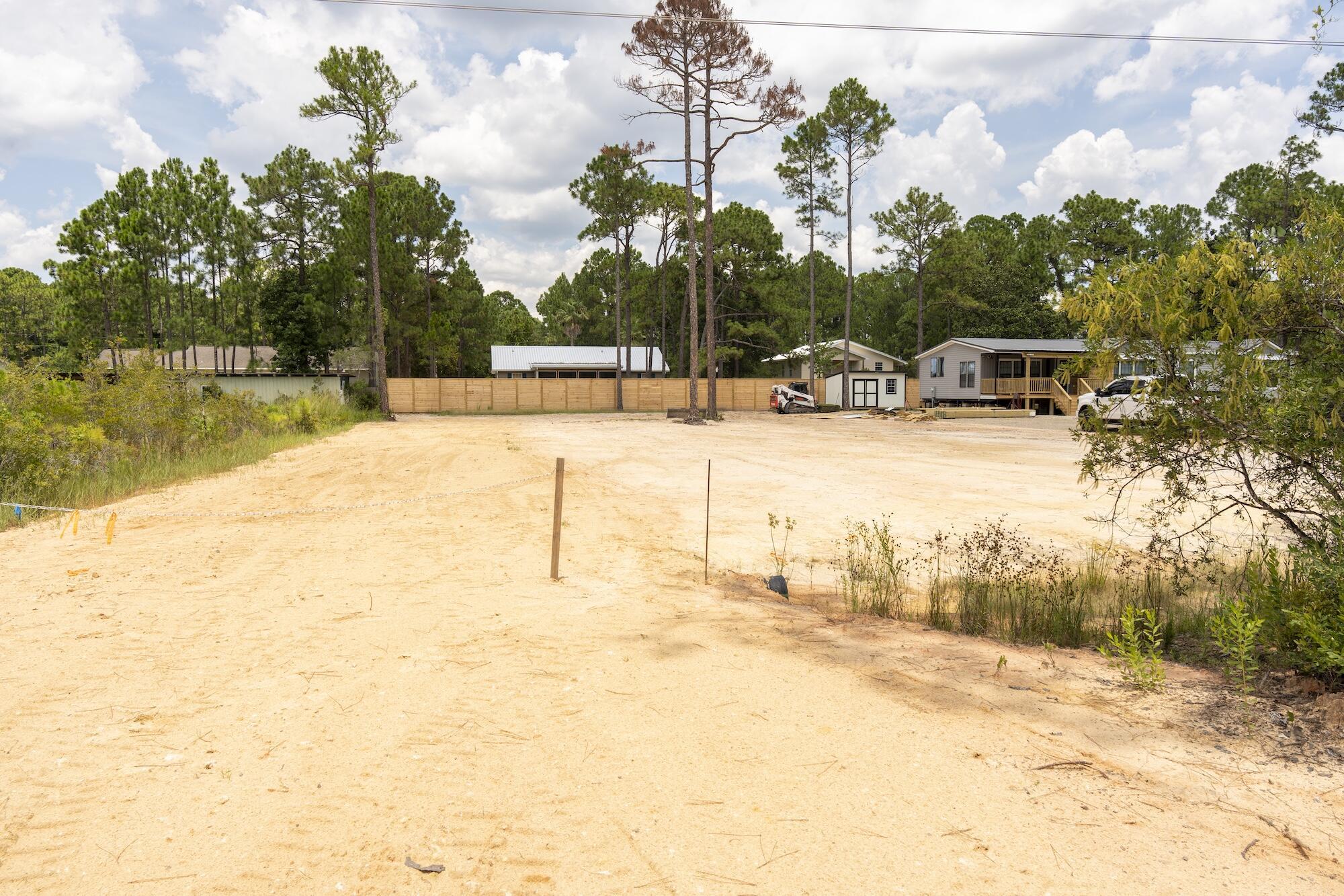 Image 3: Great lot to build your home