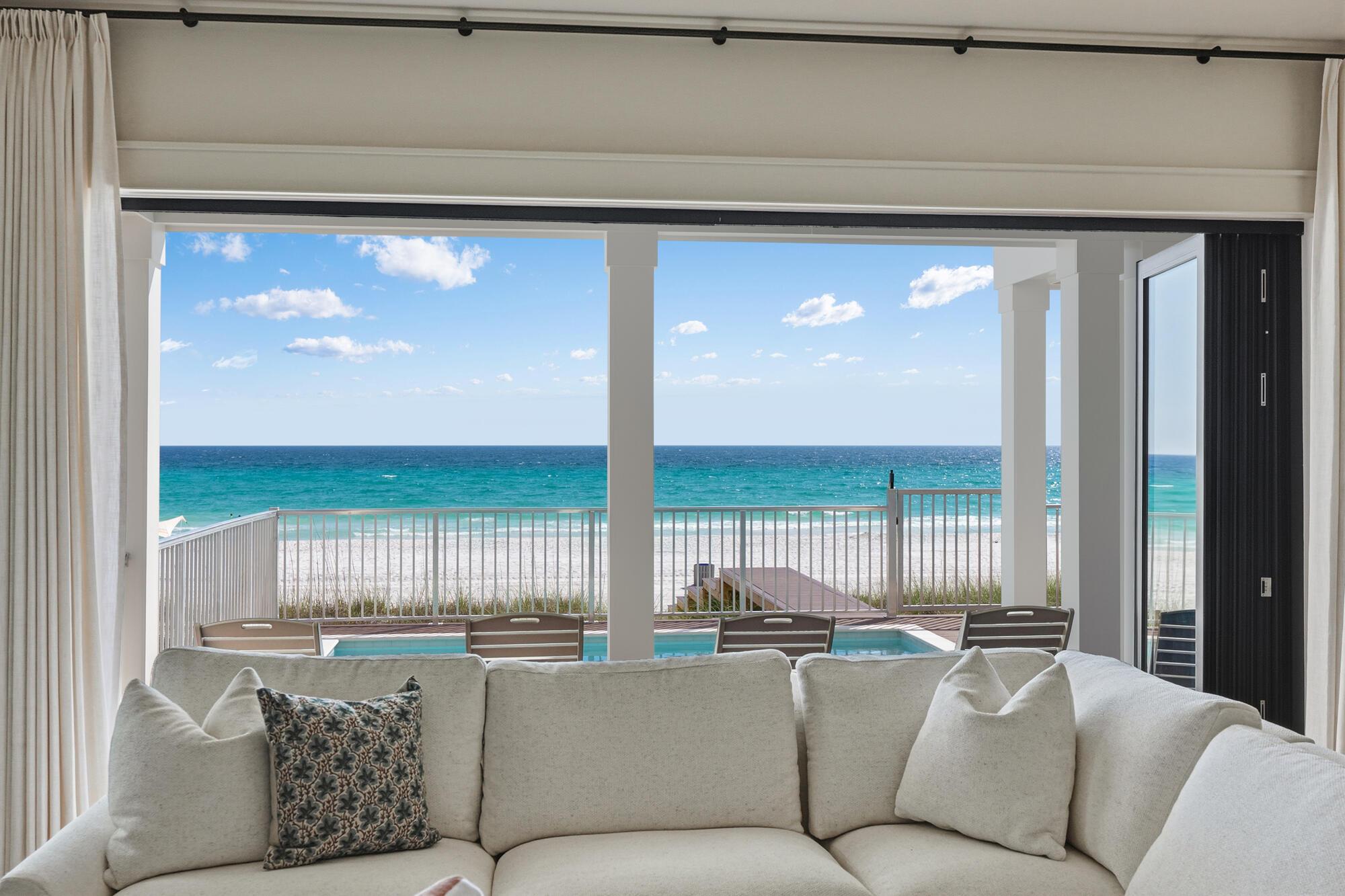 Image 3: 5935 Gulf Drive