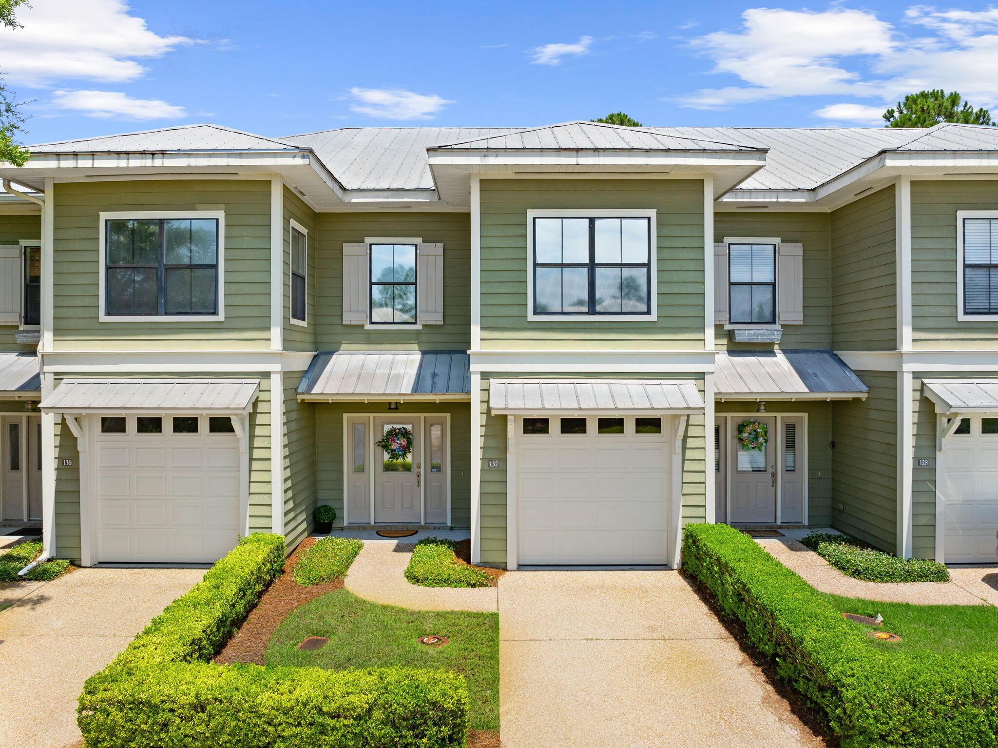 Image 1: Front Entry Townhome