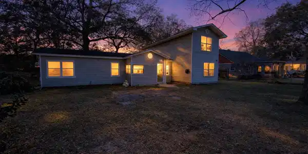 1544 Cedar Street