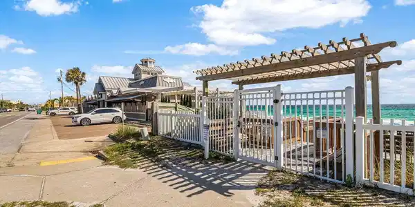 3755 Scenic Hwy 98