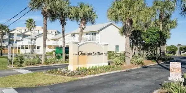 Image 4: 3