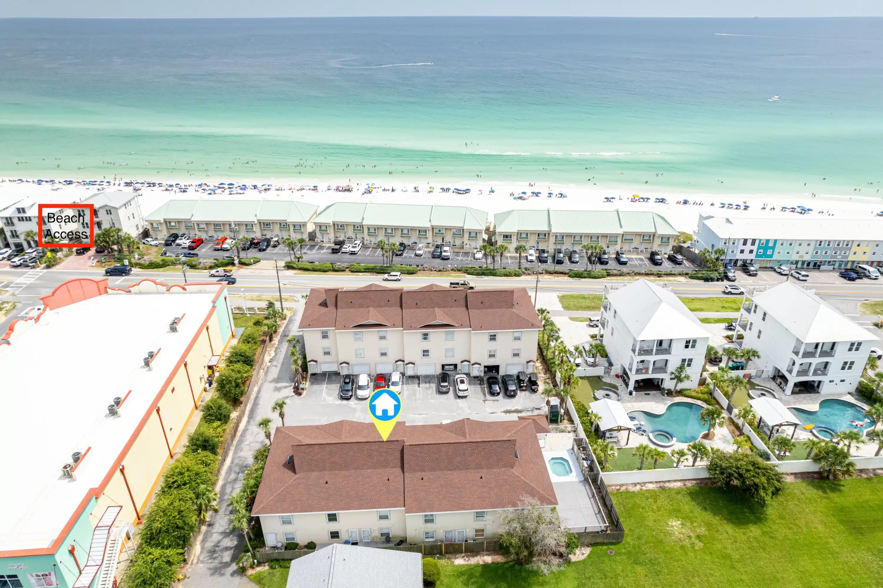 Image 1: Royal Seaesta with Beach access