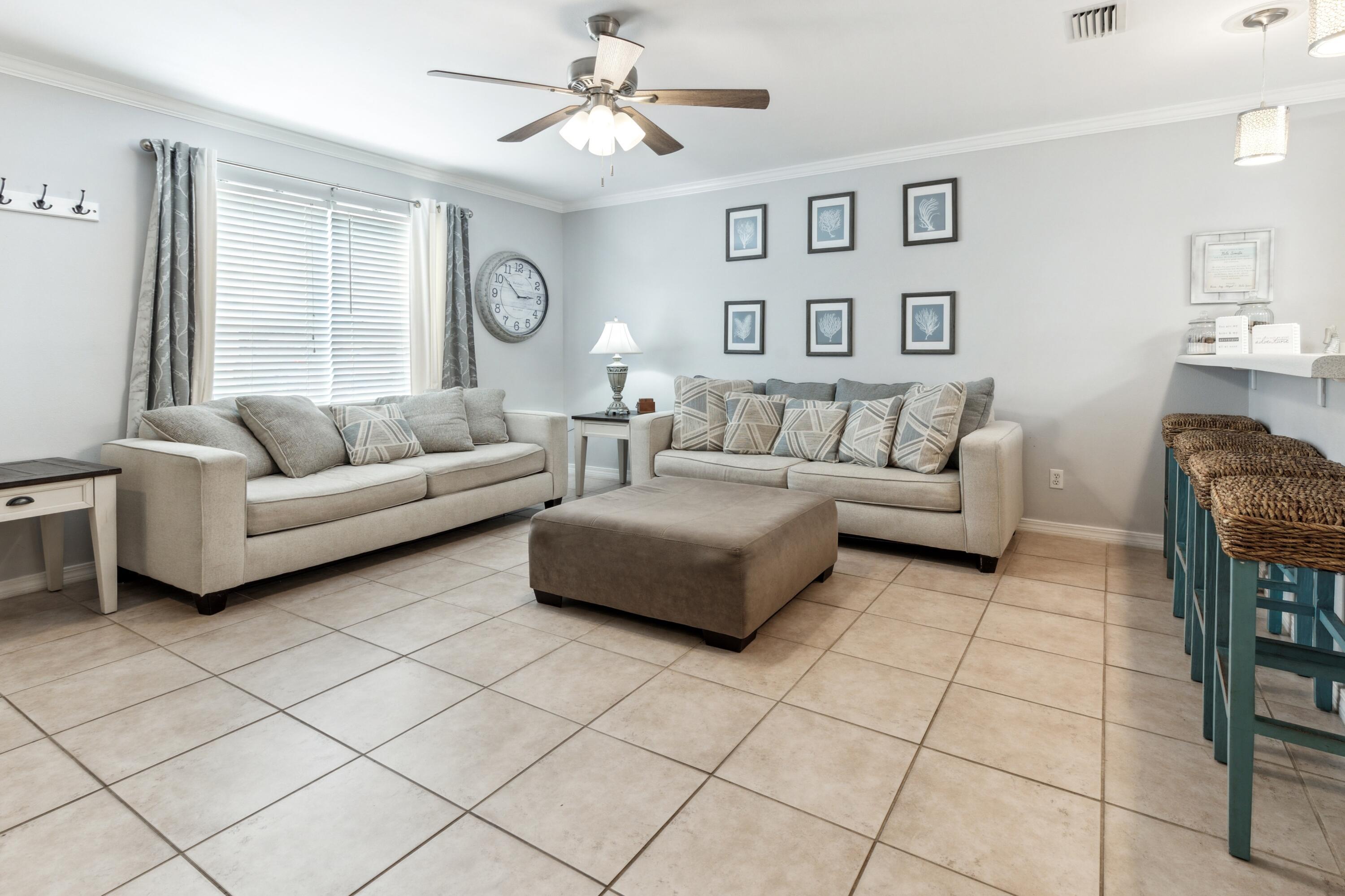 Image 4: 1986 Scenic Gulf Drive Unit 11-12