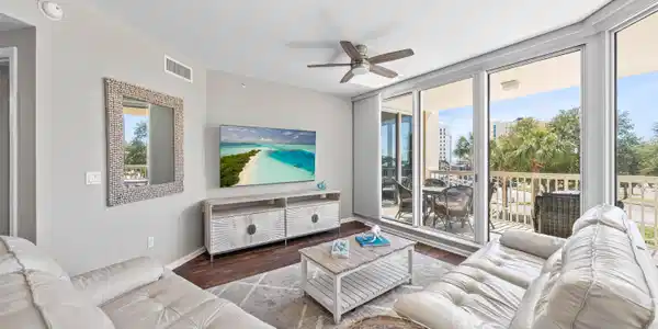 Image 3: Living Room Area