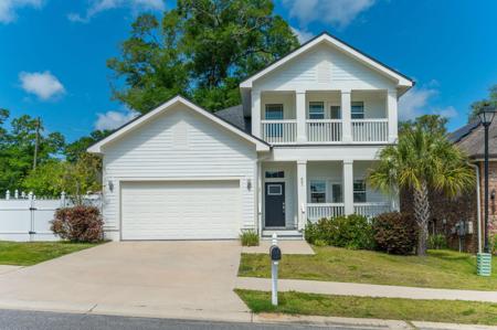 401 Hideaway Lane