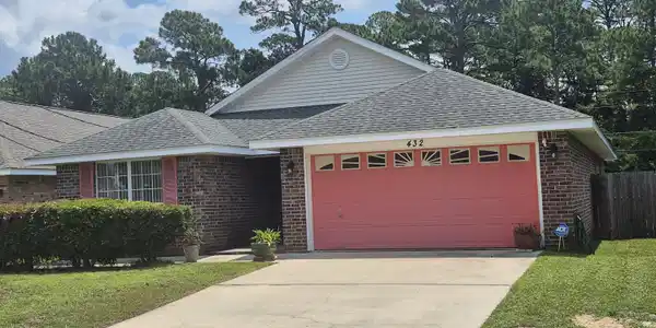 Image 3: Front of Home