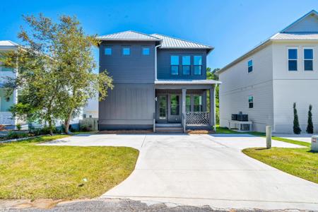 54 Triggerfish Street