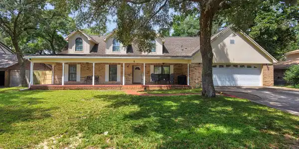 5 Shady Lane
