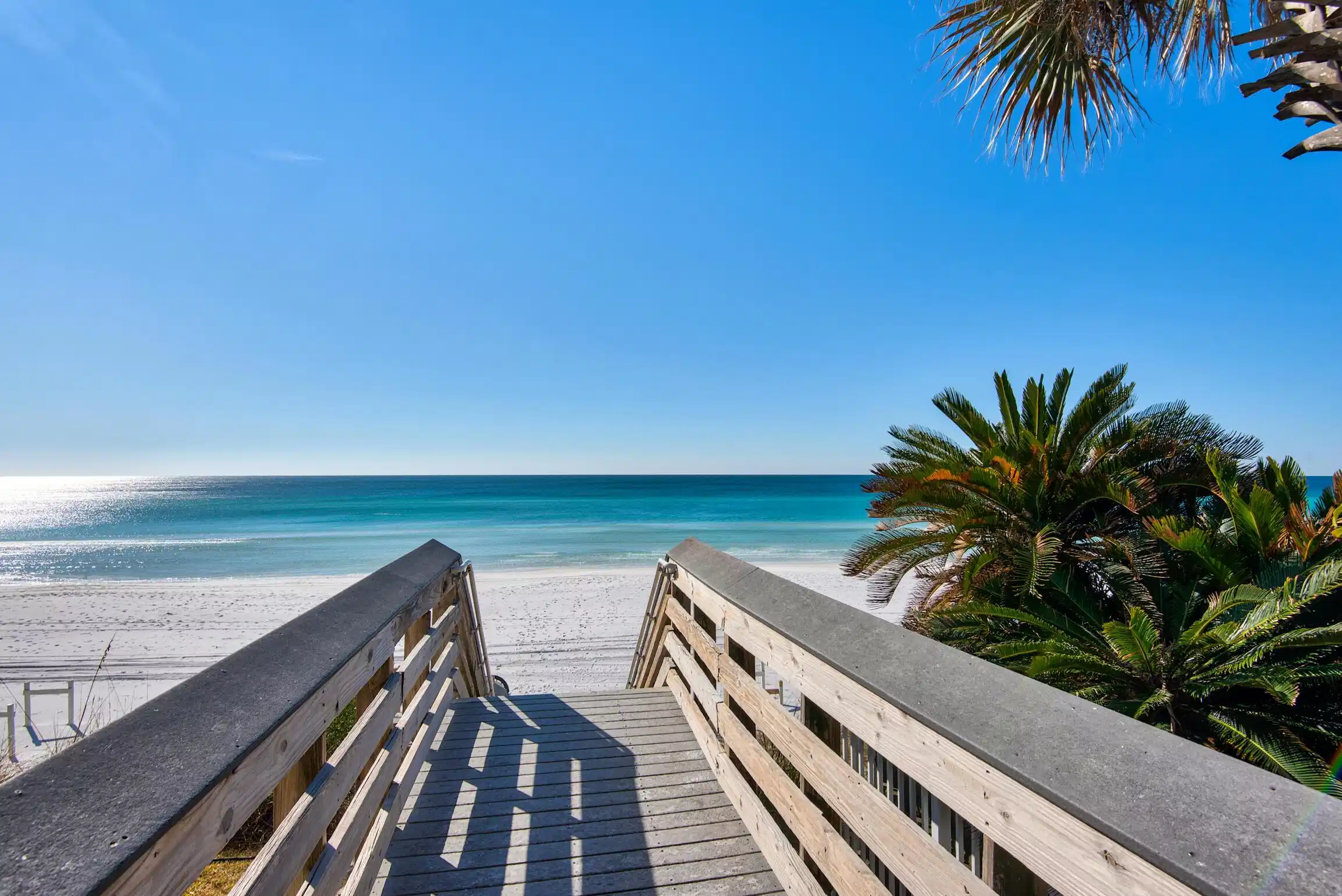 Image 1: Walk way to Beach