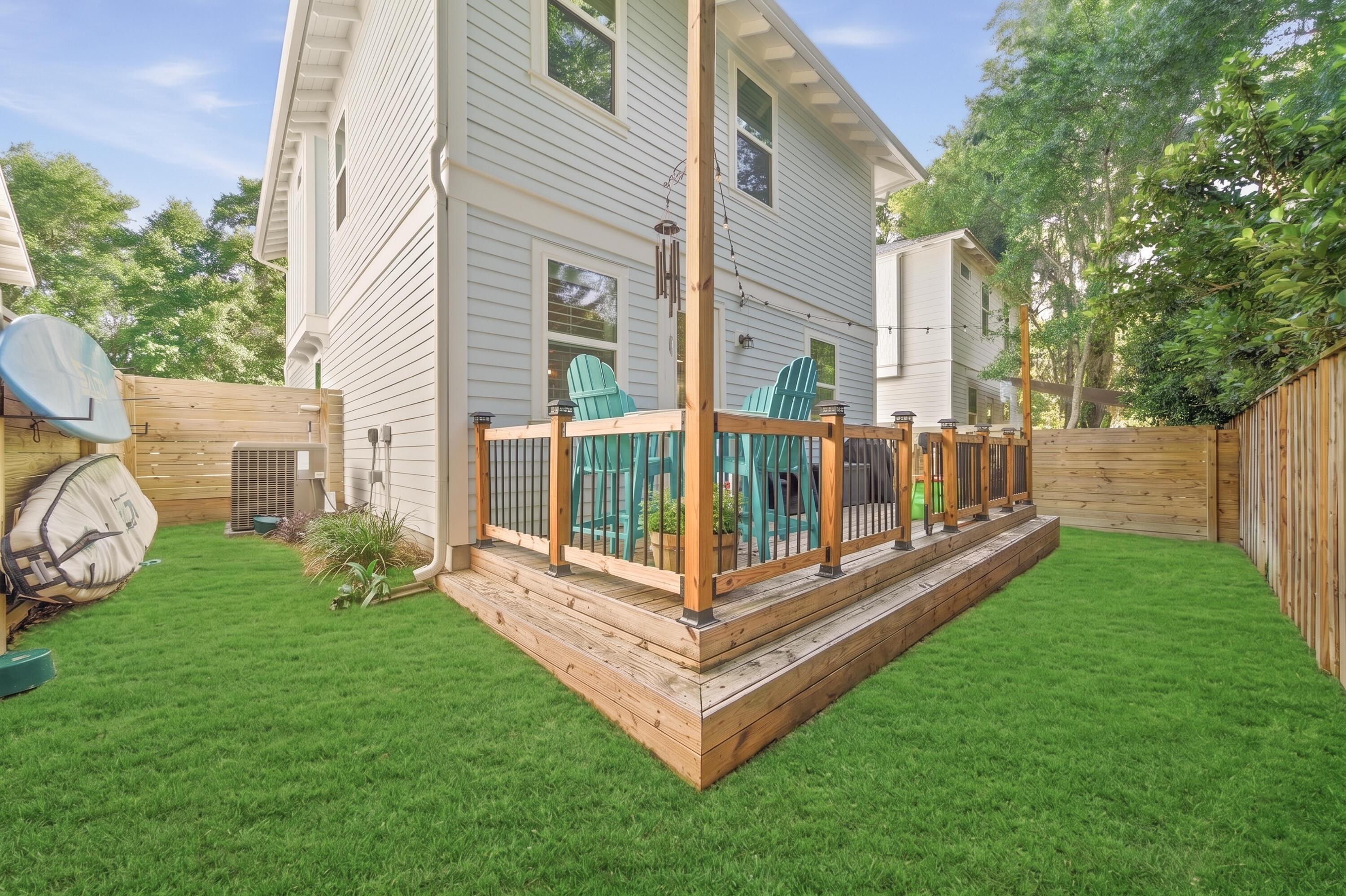 Image 4: Backyard