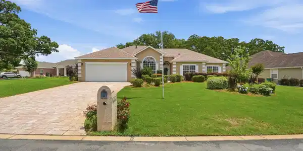 921 The Masters Boulevard
