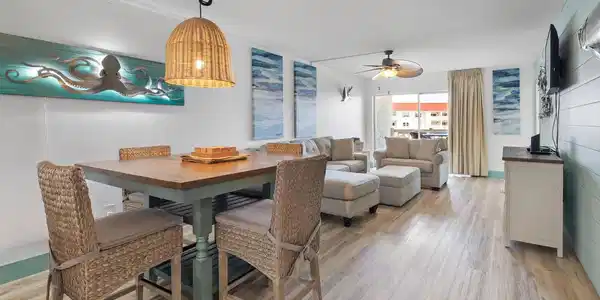 Image 2: 909 Santa Rosa Blvd Unit 256-large-001-0