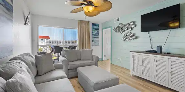 Image 4: 909 Santa Rosa Blvd Unit 256-large-006-0