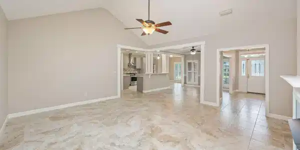 Image 4: 8-web-or-mls-2845-jack-nicklaus-way