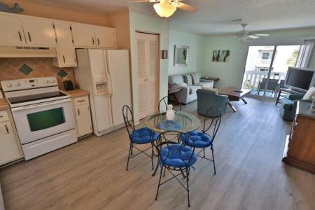 1330 SE Miracle Strip Parkway