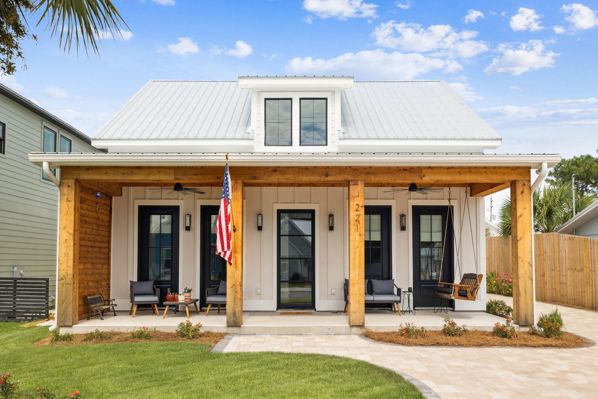 Image 3: Array_22115thSt-12