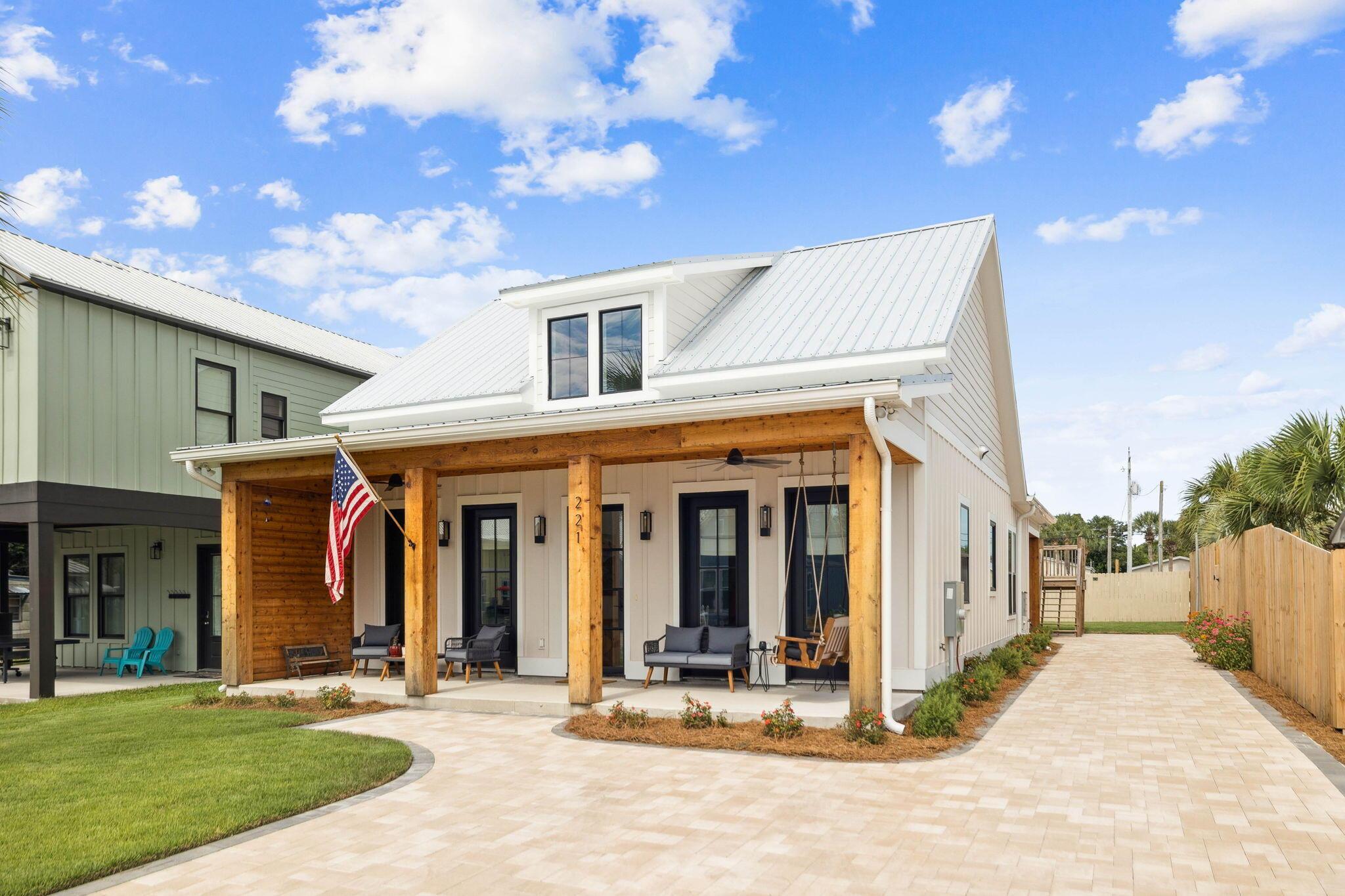 Image 4: Array_22115thSt-13