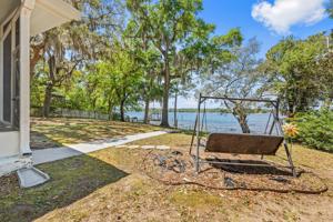 925 Bayshore Drive