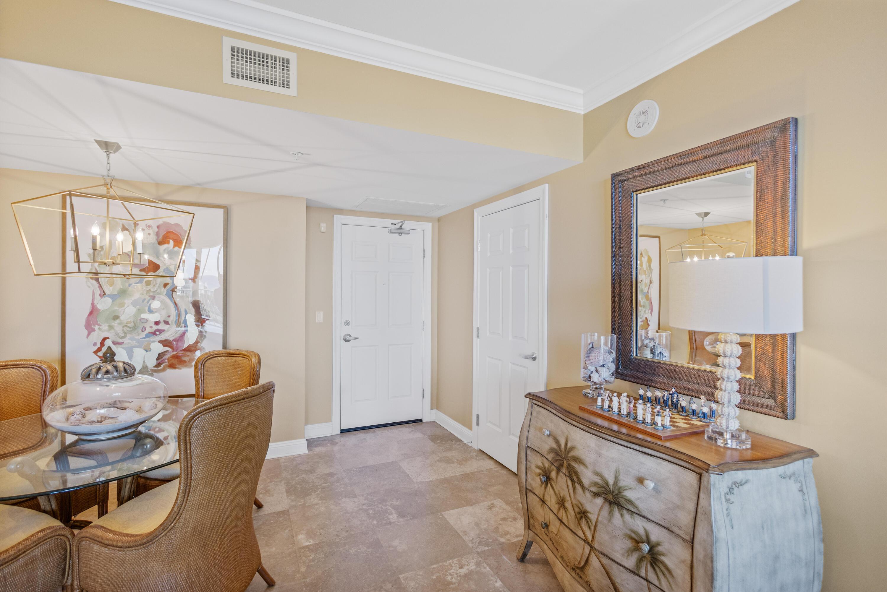 Image 2: Entry