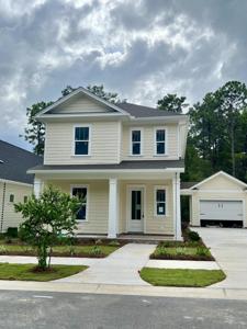 713 Reindeer Road